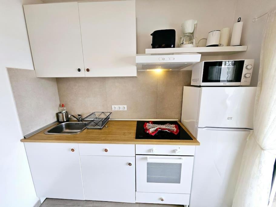 Apartamento Taisa Playa Roca Costa Teguise Exteriér fotografie