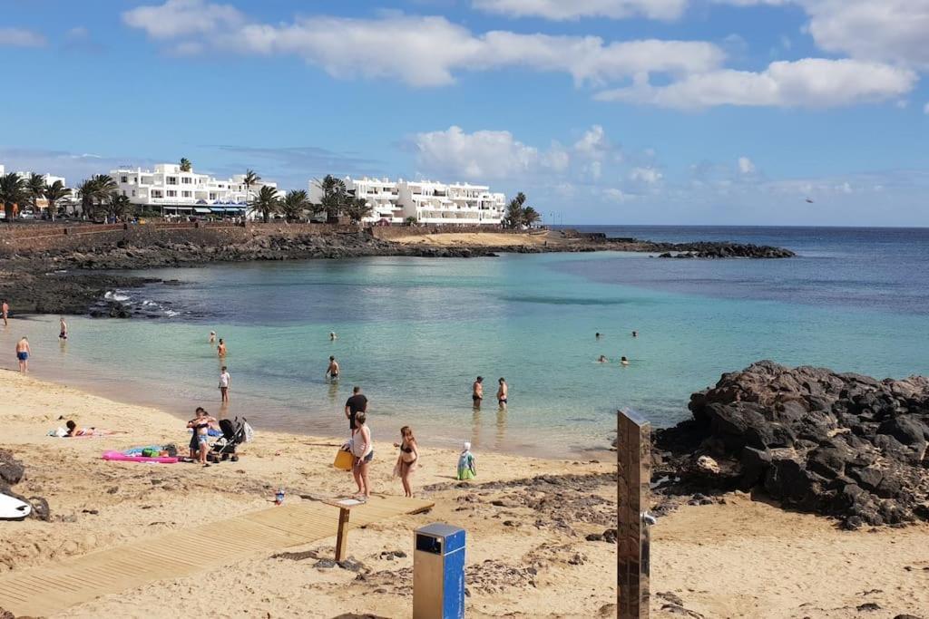 Apartamento Taisa Playa Roca Costa Teguise Exteriér fotografie